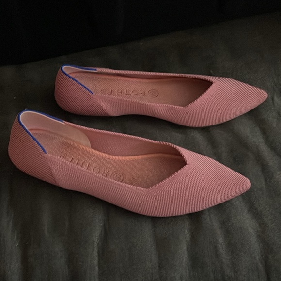 Rothy’s Rosebud Points - Picture 7 of 9